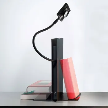 Lampička Ingo Maurer LED´s Oskar stolní lampa, černá - výška opěrky 24 cm; kabel 400 cm 1 x 6 W LED - Doprava zdarma