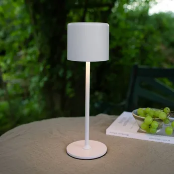 Venkovní osvětlení Markslöjd Akumulátorová stolní lampa Filo pro venkovní použití, bílá LED celkem 2 W - Doprava zdarma