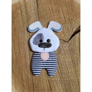 Textilní aplikace pes