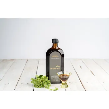 Víno Víno pelyňkové 500 ml