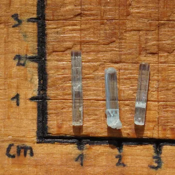 Přírodní kámen Akvamarín surový (252), , skladem