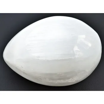 Velikonoční dekorace Vejce selenit 6 x 5 cm bílé