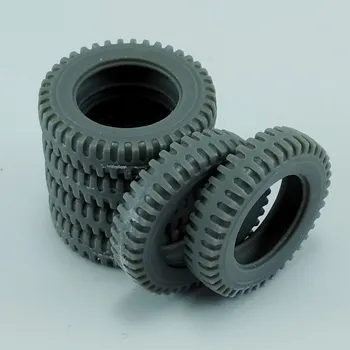 Plastikový model MP Originals Masters Models 1/48 Spare tires for US 2,5ton 6x6 Truck (for Tamiya kit 1/48 scale)
