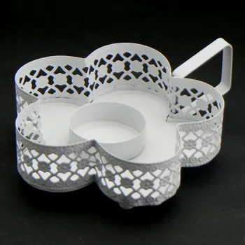 Svícen Květinka svícen kov bílá (HAG-111794)