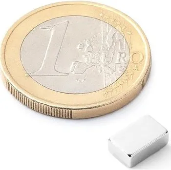 Dekorativní magnet Neodymový magnet kvádr 8&nbsp;×&nbsp;5&nbsp;×&nbsp;3&nbsp;mm, síla 1&nbsp;kg