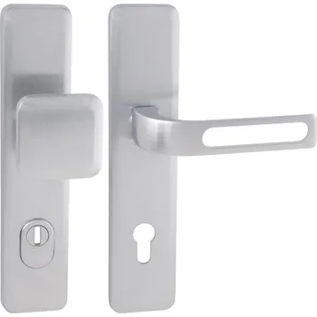 Dveřní kování klika MI - QB SECUR / SUN 2 Provedení: klika / klika s PZ otvorem (otvor pro vložku), Povrch: OCS - Chrom broušený, Rozteč: 90 8584138052916