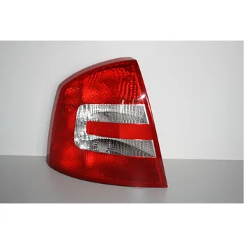 Zadní světlomet HELLA Levé zadní světlo Octavia II liftback 1Z5945111A - Hella