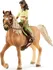 Figurka Schleich 42517 černovláska Sarah a kůň Mystery