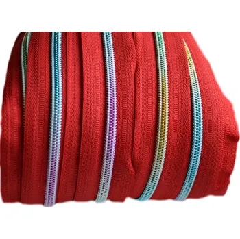 Duhový zip spirálový No 5 metráž červená, barva Červená