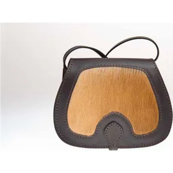 Cestovní taška Zubíček Lovecká brašna se srstí - hovězina Velikost: malá (20x18x6), Srst: srst srnčí