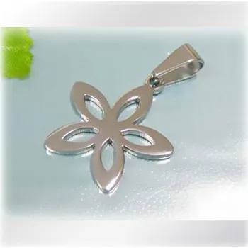 Přívěsek Pětilistý květ - ocelový přívěsek