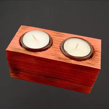 Svícen AMADEA Dřevěný svícen červený