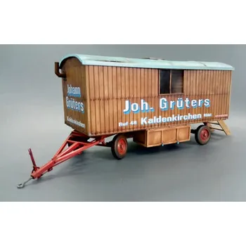 Plastikový model Plusmodel 1/35 Caravan (full resin kit)