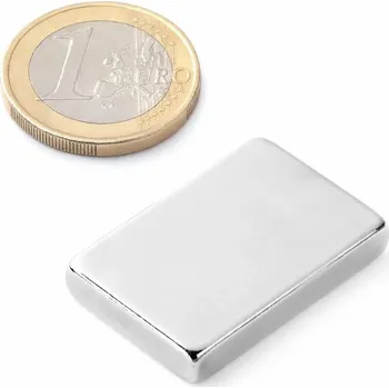 Dekorativní magnet SOLLAU Neodymový magnet hranol 30x20x5 mm, N42, poniklovaný