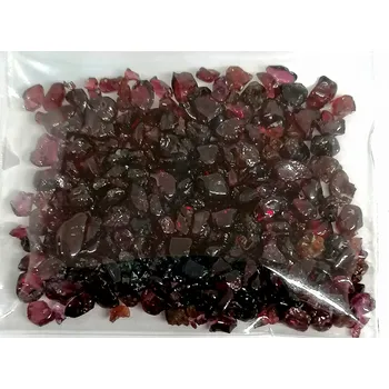 Český granát 10g – tromlované kamínky z Třebenicka