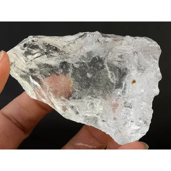 Přírodní kámen Křišťál surový 134g Brazílie