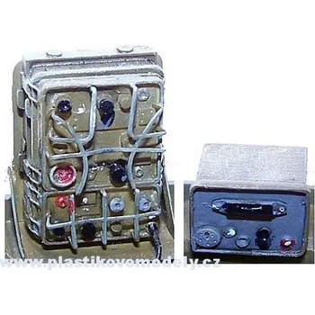 Plastikový model U.S. vysílačka - WWII (PlusModel 1:35)