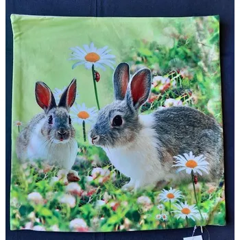 Povlak na dekorativní polštářek Povlak na polštářek Zajíci na louce