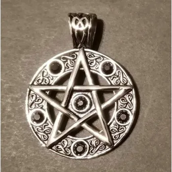 Přívěsek Velký pentagram zdobený černými umělými kameny - přívěsek z oceli