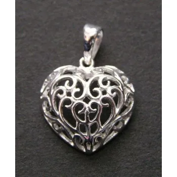 Přívěsek Vyzdobené srdíčko - stříbrný přívěsek