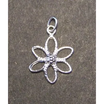 Přívěsek Šestilistý květ - stříbrný přívěsek / přívěsek ze stříbra