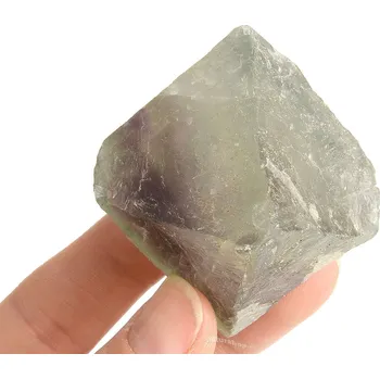Přírodní kámen Fluorit oktaedr volný krystal z Číny 120g