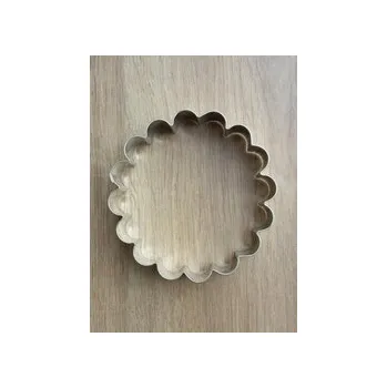 Vykrajovátko Vykrajovátko - KVĚTINA 9,6 cm