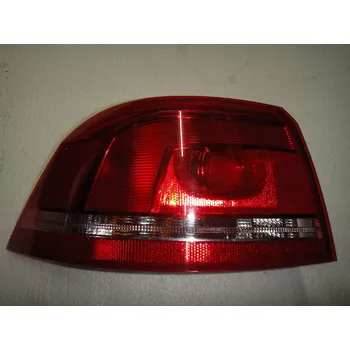 Zadní světlomet Levé zadní světlo VW Passat 3AF945095C vnější