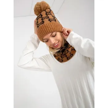 Čepice Dámská zimní čepice s bambulí BRYLEE hnědo černá