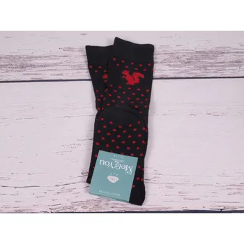 CNB BERLIN Podkolenky DE 58236 tmavomodré s červenými puntíky a veverkou velikosti ponožek: 18-20 ( EUR vel. 27-30)