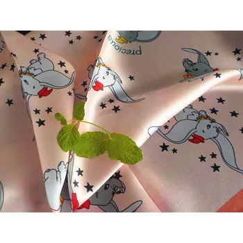 Šátek Malý šátek z hedvábí- Slon 1