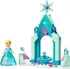 Stavebnice LEGO LEGO Disney Frozen 43199 Elsa a zámecké nádvoří