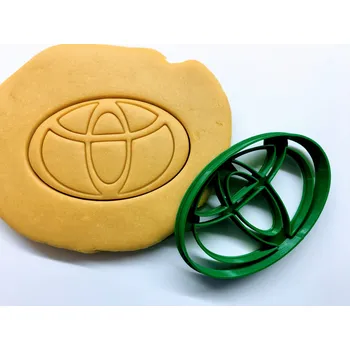 Dortová svíčka Toyota vykrajovátko