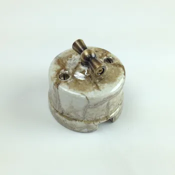 vypínač FONTINI by Font Barcelona Porcelánový vypínač povrchový Garby Reggia - výprodej Typ tvaru: č.1 – Ovládá se z jednoho místa(klasický vypínač) 30 306 15 83