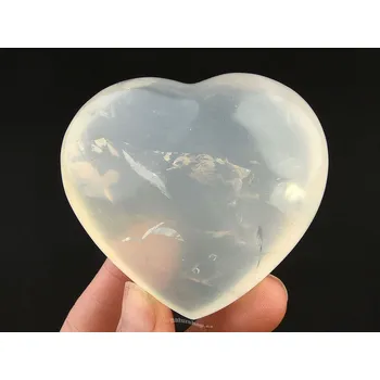 Přírodní kámen Srdce z girasolu 183g (Madagaskar)