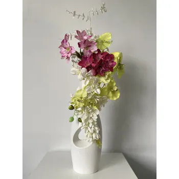 Váza Váza bílá malá