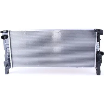 Motor automobilu Chladič, chlazení motoru NISSENS 69711