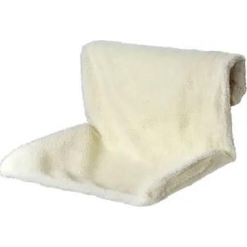 Pelíšek pro kočku CAMON ZÁVĚSNÝ PELECH 46 x 32 x 26 cm