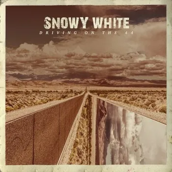 Zahraniční hudba Snowy White - Driving On The 44 (CD, SWWF2022)
