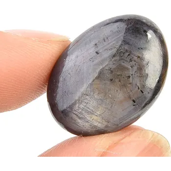 Přírodní kámen Hladký safír hvězdový 6,3g