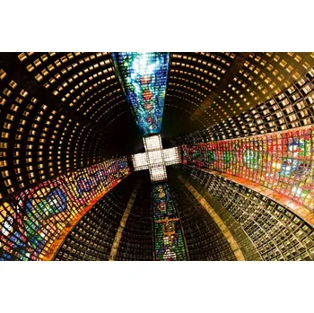 Fototapeta DIMEX | Vliesová fototapeta Katedrální interiér MS-5-0907 | 375 x 250 cm| vicebarevna, černá, žlutá + Vliesová fototapeta na stěnu DIMEX Katedrální interiér MS50907 v rozměru 375 x 250 cm + lepidlo zdarma