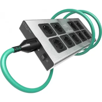 Přepěťová ochrana IsoTek V5 Corvus + kabel Initium - stříbrná