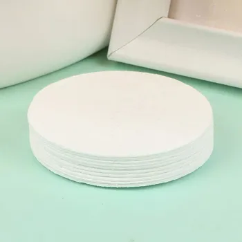 Přípravek na čištění pleti a oči Čisticí houbička pro hloubkové čištění pleti - BÍLÝ