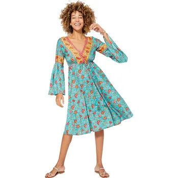 Dámské šaty ETNO Letní květované Šaty ESIA modré Barva: Modrá, Velikost: L/XL