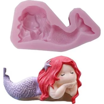 Forma na pečení Cesil Silikonová forma Mořská panna ležící