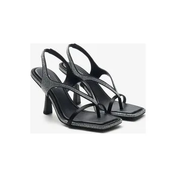 Dámské sandále Estro Sandály ER00114300 Černá 39
