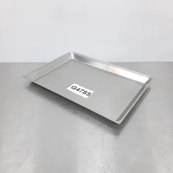 Plech na pečení neznámá Použitý pečící plech 29x21cm