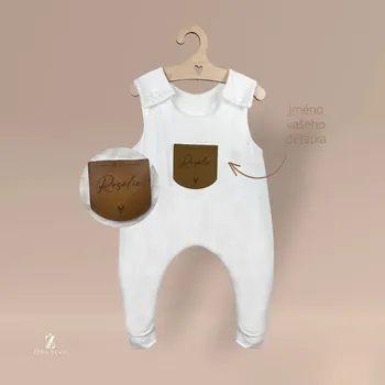 Lacláčky s koženou kapsou se jménem Barva: Bílá, Velikost: 86 - 12-18 m, Písmo: Psací font