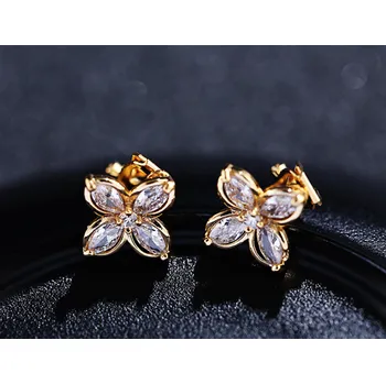 Náušnice B-TOP Náušnice klipsy Flower se zirkony - zlatá