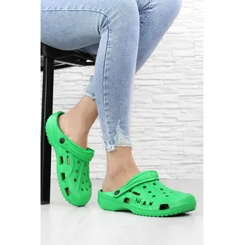 Dámské pantofle DnesObouvam.cz Zelené nazouváky MT-0811GR Velikost: 40